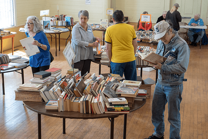 Use Book Bazaar